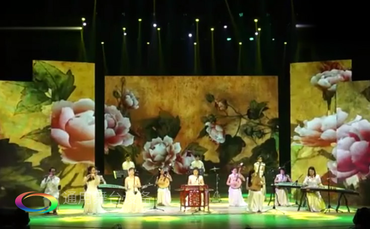 廣東文藝職業(yè)學(xué)院排練廳舞臺(tái)專業(yè)燈光、舞臺(tái)阻燃幕布、聲學(xué)系統(tǒng)等設(shè)備購(gòu)置及施工項(xiàng)目完成驗(yàn)收工作